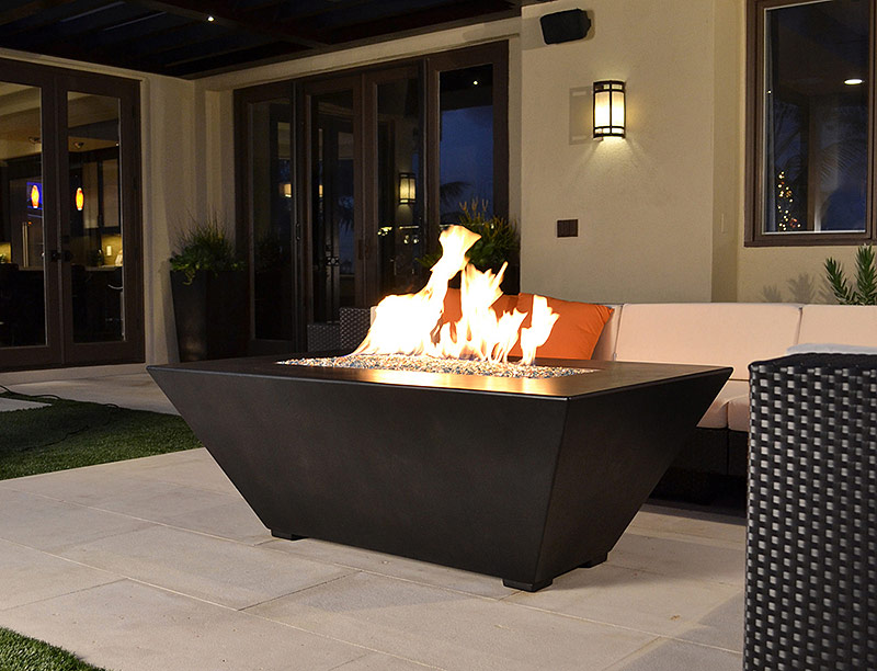 Geo Rectangle Fire Table
